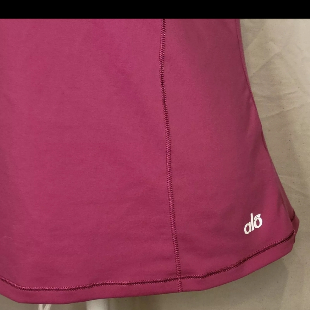 ALO Yoga Rib Support Tank Top w Shelf Bra Magenta Pink size Large - Picture 2 of 7